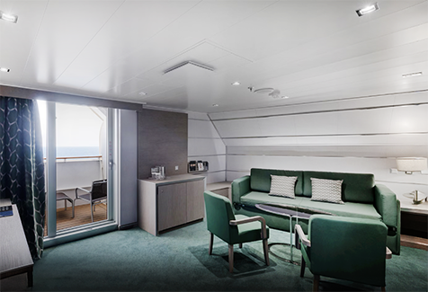 LR_MSC_SEASCAPE_GRAND SUITE AUREA Yacht Club Grand Suite - Cruise Cabin Room