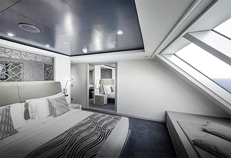 LR_MSC_SEASCAPE_MSC YACHT CLUB OWNER'S SUITE Yacht Club Royal Suite - Cruise Cabin Room